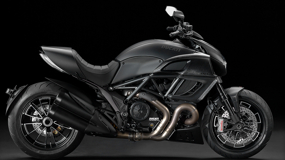 Ducati Diavel Dark