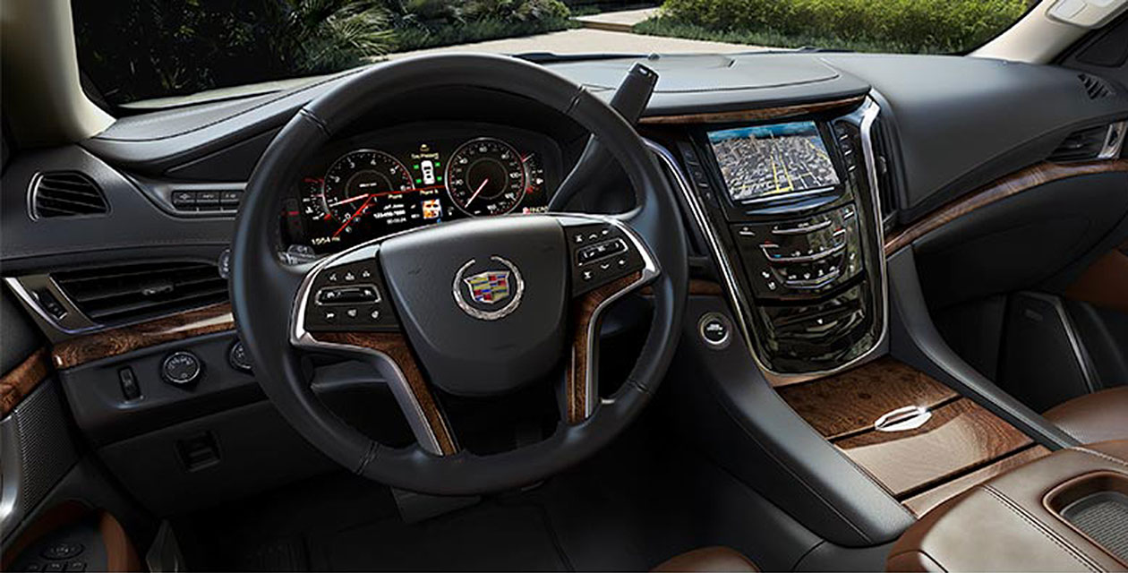 2015-escalade-future-vehicle-gallery-surround-yourself-960x431