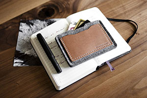 ALPHA-CARD-WALLET-IN-ANTHRACITE2