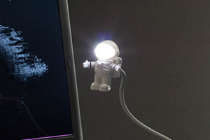 astronaut_usb_light1